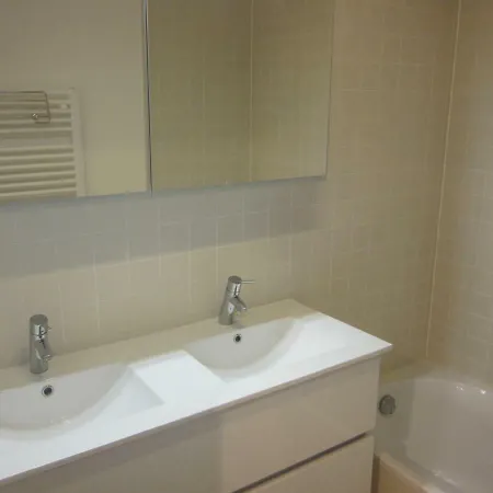 Asterie Newport Lux App 2x2 *